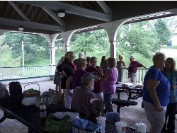 socializing.JPG (141472 bytes)